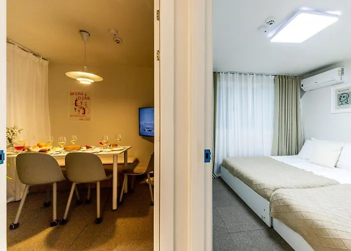 New 4br 2ba At Gongdeok Arex, 10 Pax Groups, 1f, Luggage Seoul