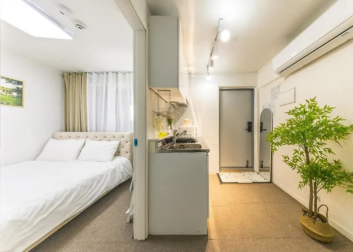 New 4br 2ba At Gongdeok Arex, 10 Pax Groups, 1f, Luggage *