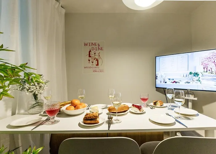 New 4br 2ba At Gongdeok Arex, 10 Pax Groups, 1f, Luggage *