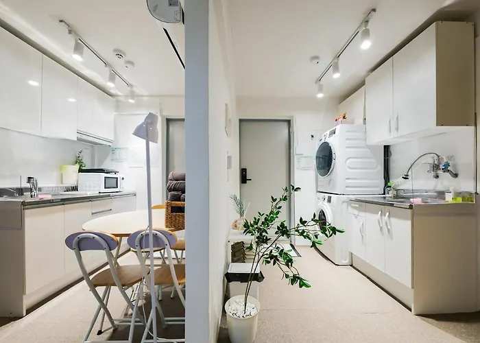 New 4br 2ba At Gongdeok Arex, 10 Pax Groups, 1f, Luggage Apartment *