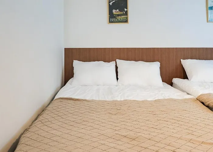 New 4br 2ba At Gongdeok Arex, 10 Pax Groups, 1f, Luggage Apartment *