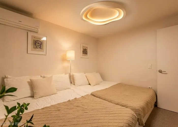 New 4br 2ba At Gongdeok Arex, 10 Pax Groups, 1f, Luggage
